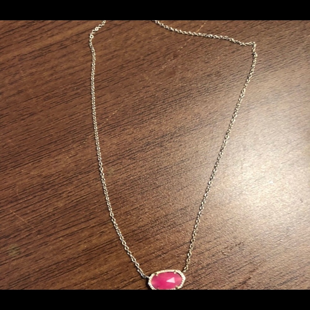 Kendra Scott Necklace